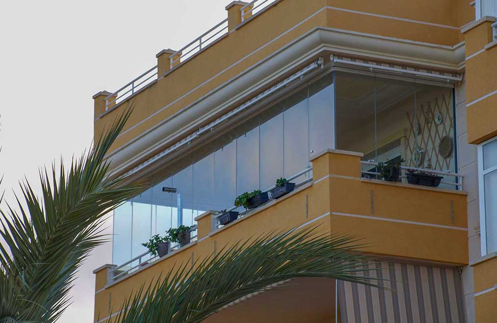 Cortinas de Cristal para Balcón 17